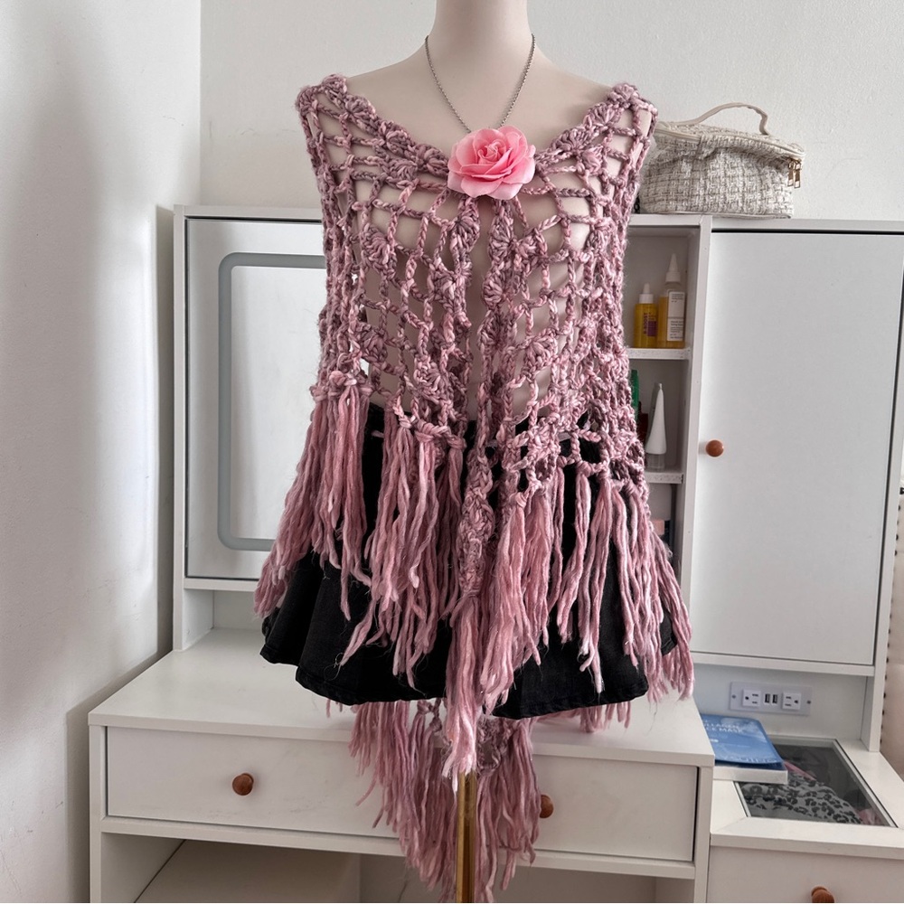 Vintage Pink Fringe Crochet Blouse poncho